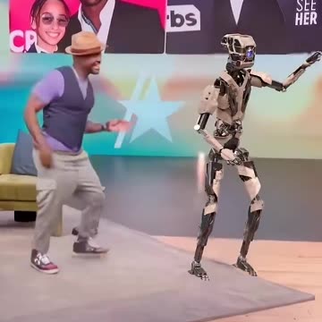 Robot Dancing Along _ Robot vs Human _ Incredible Wonder Studio Ai #shorts