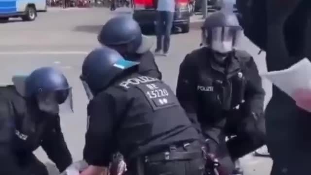 „Natürlich war nicht JEDE Maßnahme sinnvoll.“