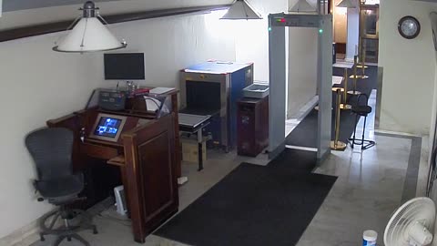 1006RSOBBALowerDelAveDoor_2021-01-05_01h40min00s143ms.mp4