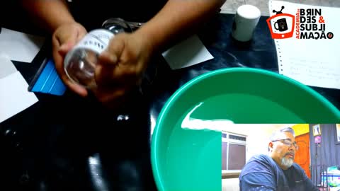 Como fazer Gravação em vidro, copos e taças simples e fácil com pasta fosqueadora