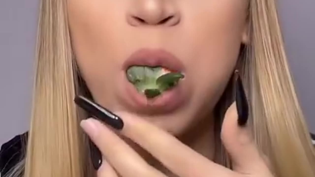 This is the best ASMR video - Chocolate MarmalADE