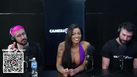 Ela contou tudo sobre Sex*