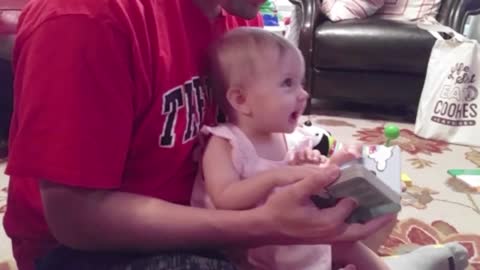 Funny_Baby_Playing_with_Daddy_Moment.mp4