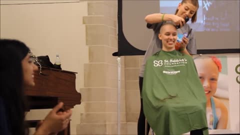 Beth Shaves Her Head for Charity