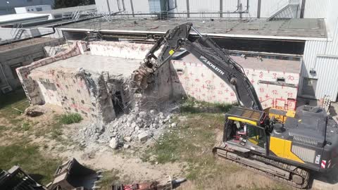 Rückbau im Zeitraffer- Abriss MAW-Eindampfungsanlage.