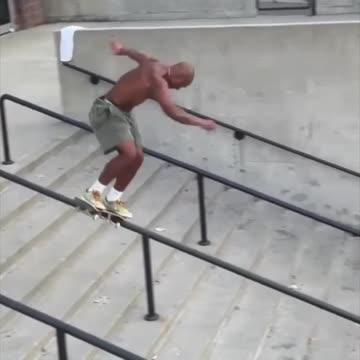 #MON🔥 Cordano Russell