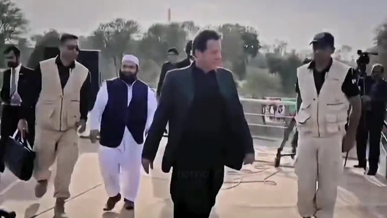 BRAVE Leader of Muslim Ummah King IMRAN KHAN