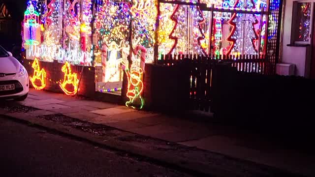 When ur the only one celebrating Christmas 2022