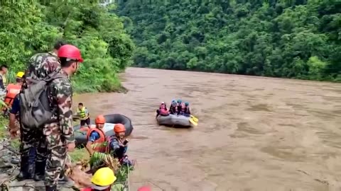 Rescuers search for missing after Nepal landslide