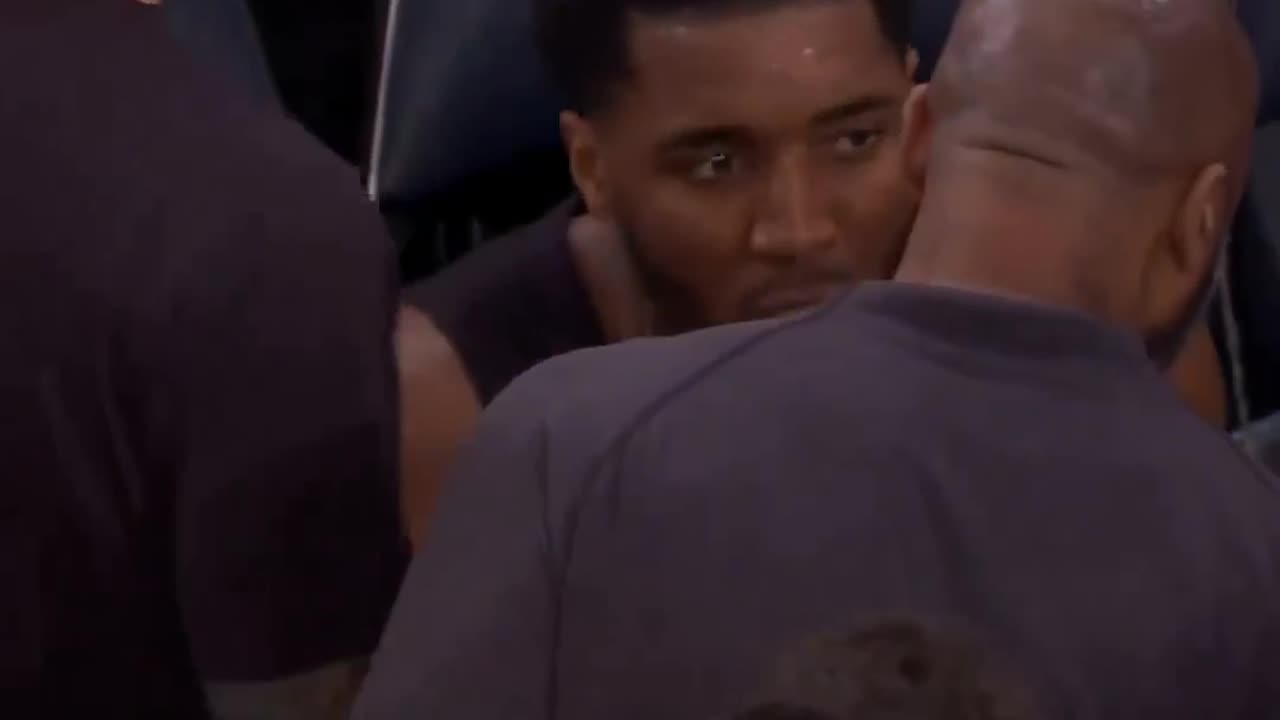 What's Donovan Mitchell saying? 😲