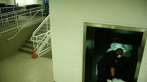 7110CVCULElevator#3Lobby_2021-01-05_04h20min00s267ms.mp4