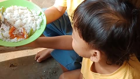 funny video of kids eating