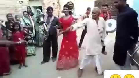 Funny dance / old man funny dance