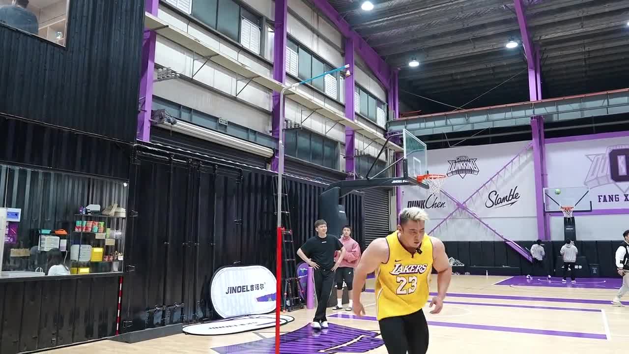 Hundred day Dunk Test Training