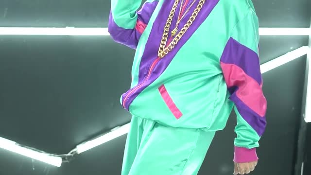 Grandma byuti full dance