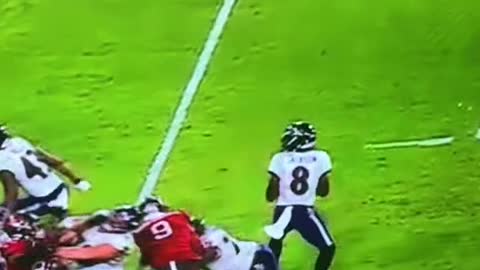 Did Lamar Jackson end Tom Brady season on this touchdown