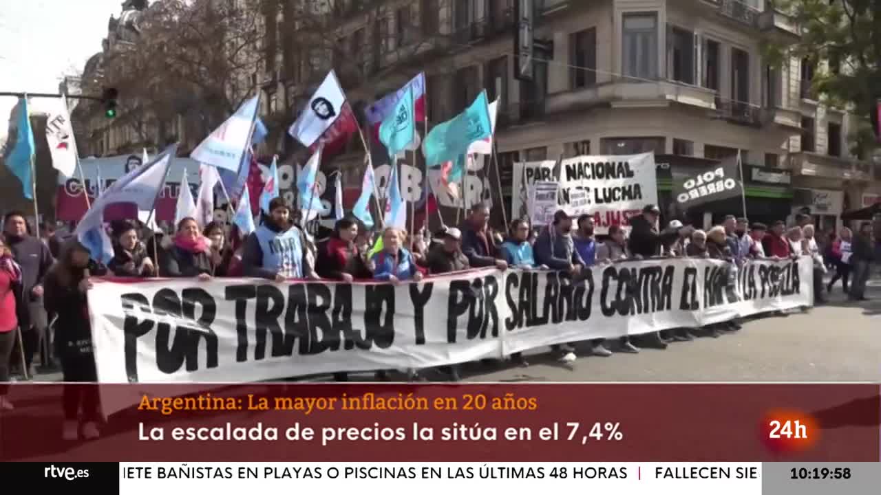 ARGENTINA: La INFLACIÓN sufre su mayor SUBIDA en los últimos 20 AÑOS | RTVE Noticias