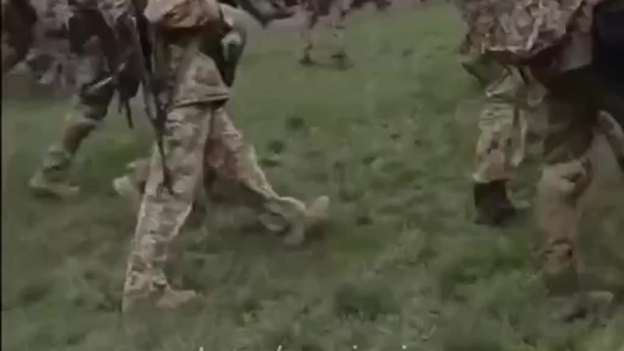 Thousands of Ukrainian Soldiers Are Assembling