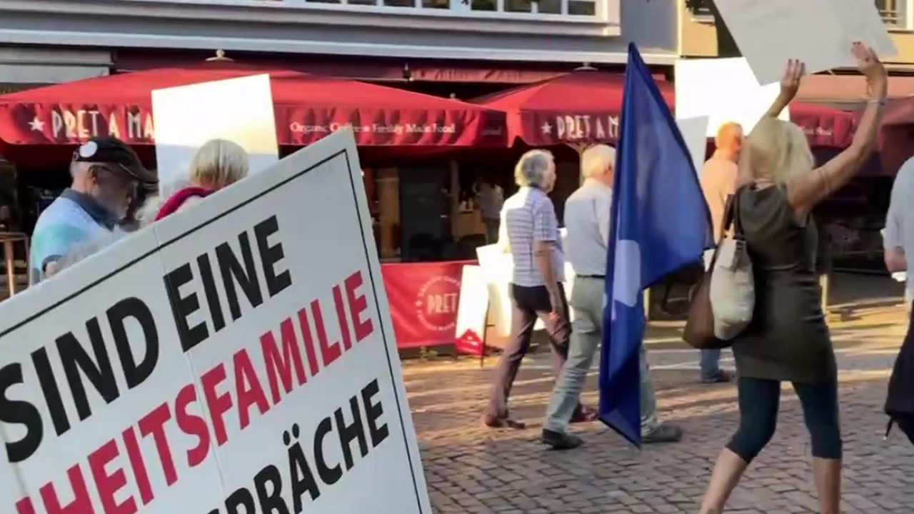 FFM Montagsspaziergang - laufen für den FRIEDEN UND DIE FREIHEIT