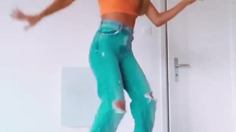 Shuffle dancers