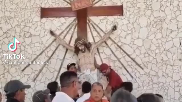 ARGENTINA CONTRA CRISTÃOS