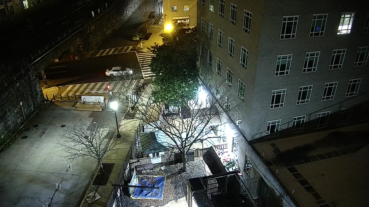 3823FHOBRFSouthRoof_2021-01-05_04h40min00s907ms.mp4