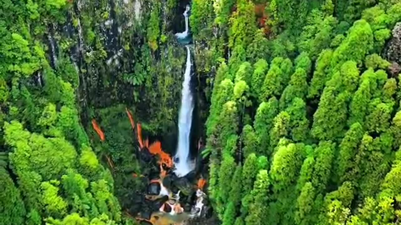 Salto do Prego Falls, São Miguel Island, Azores, Portugal 🇵🇹