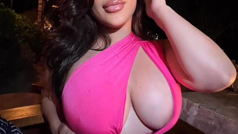 Rachael Otovich with a new IG post