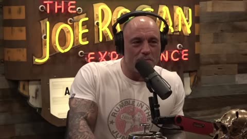 Joe Rogan on Woody Harrelson SNL Monologue