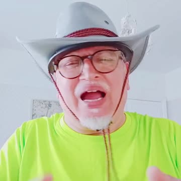 Mr Khan Lip-syncs to Punjabi Sufi Kalam!