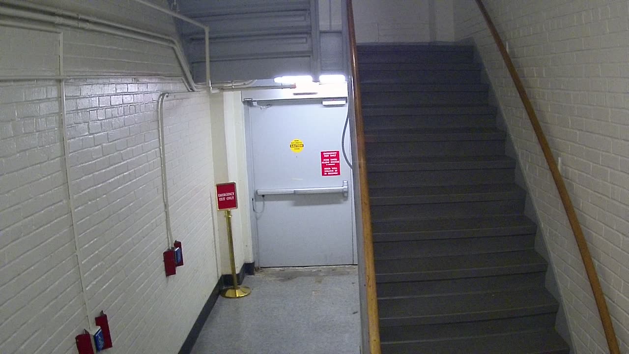 3872FHOB01Stair8_2021-01-05_01h02min40s607ms.mp4