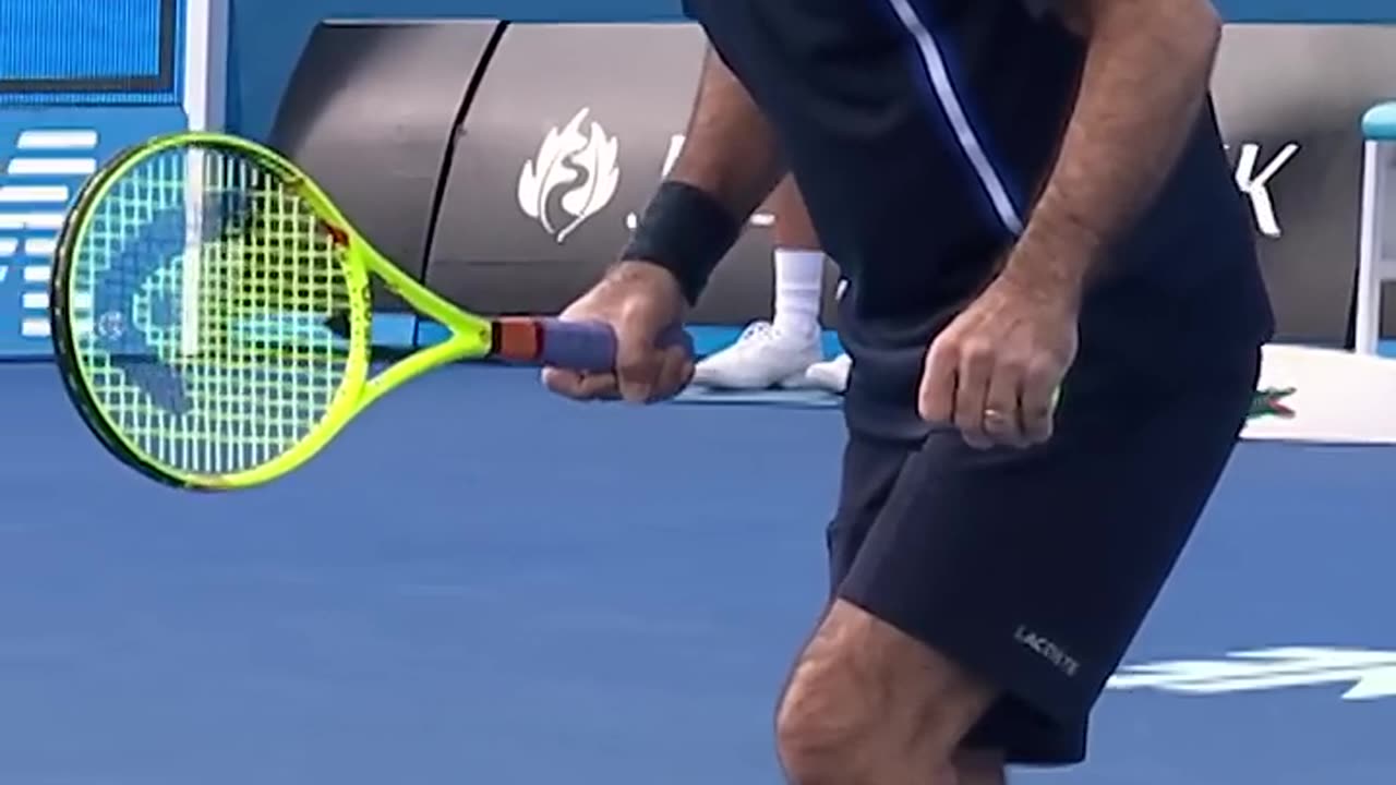 Mansour Bahrami has the ultimate tennis hack 😂