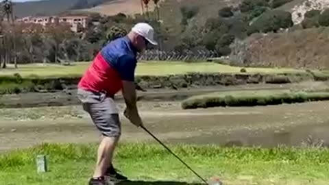 Choose your best golf fail #golf #funny 😂😂