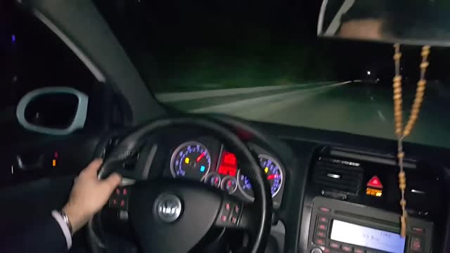 Crazy accident golf gti at high speed