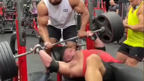 Man's arm gives out trying to lift