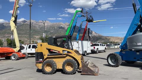 Skid Steer Loader 2003 Caterpillar 426 CAT Diesel Auxiliary Hydraulics