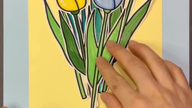 The little flowers I drew with colored pens are also very beautiful
