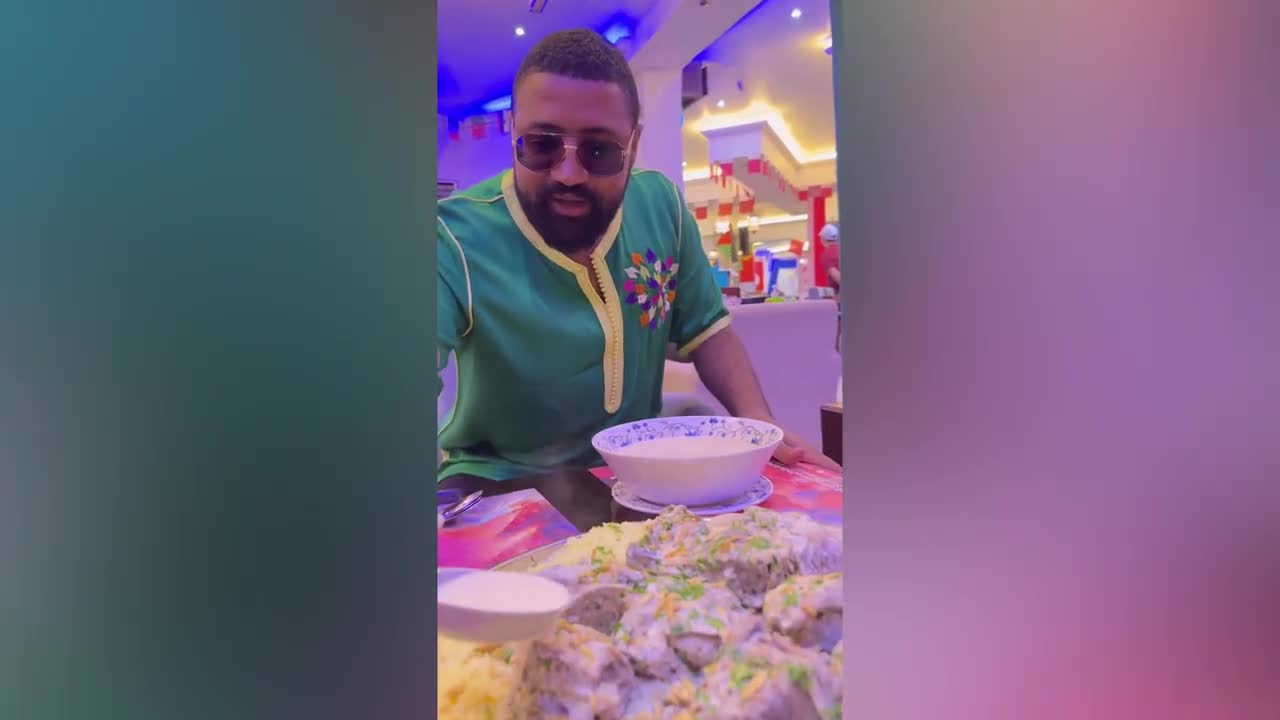 khalid.ettolba l المنسف الأردني سيفطو الفيديو لگاع الأردنيين لي