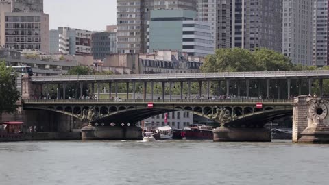 Seine swim training canceled again over pollution, current