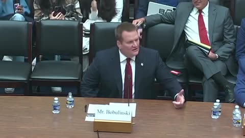 Tony Bobulinski lectures Congresswoman Alexandria Ocasio-Cortez