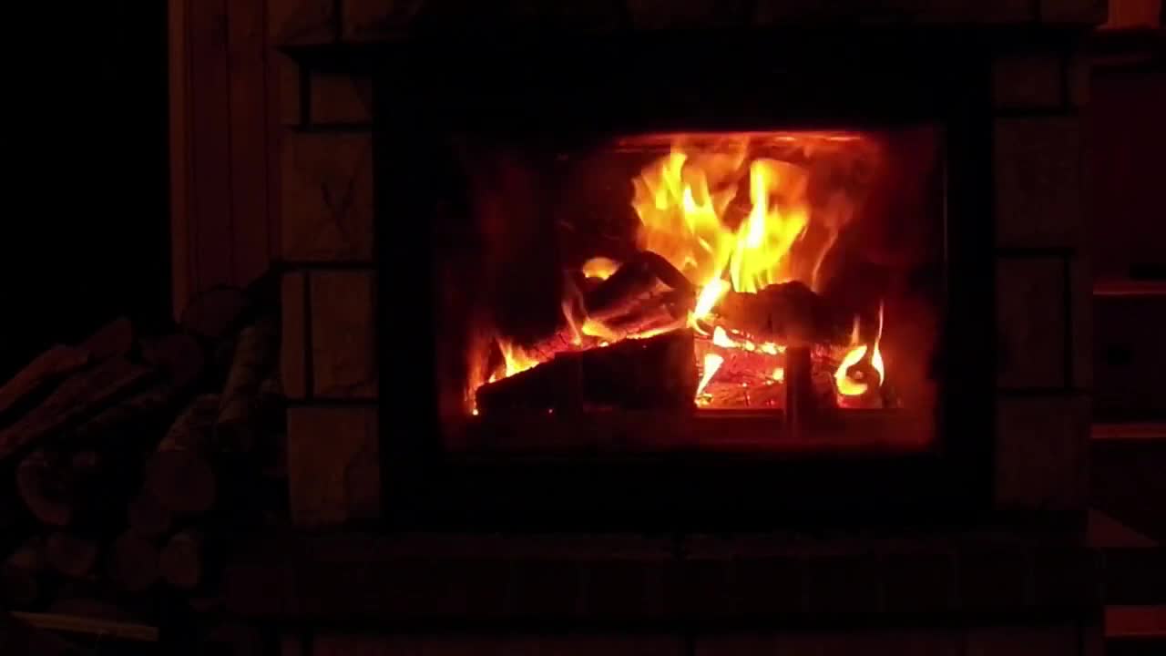 6 Hours of video on a Burning fire with sound.No music.Fireplace.