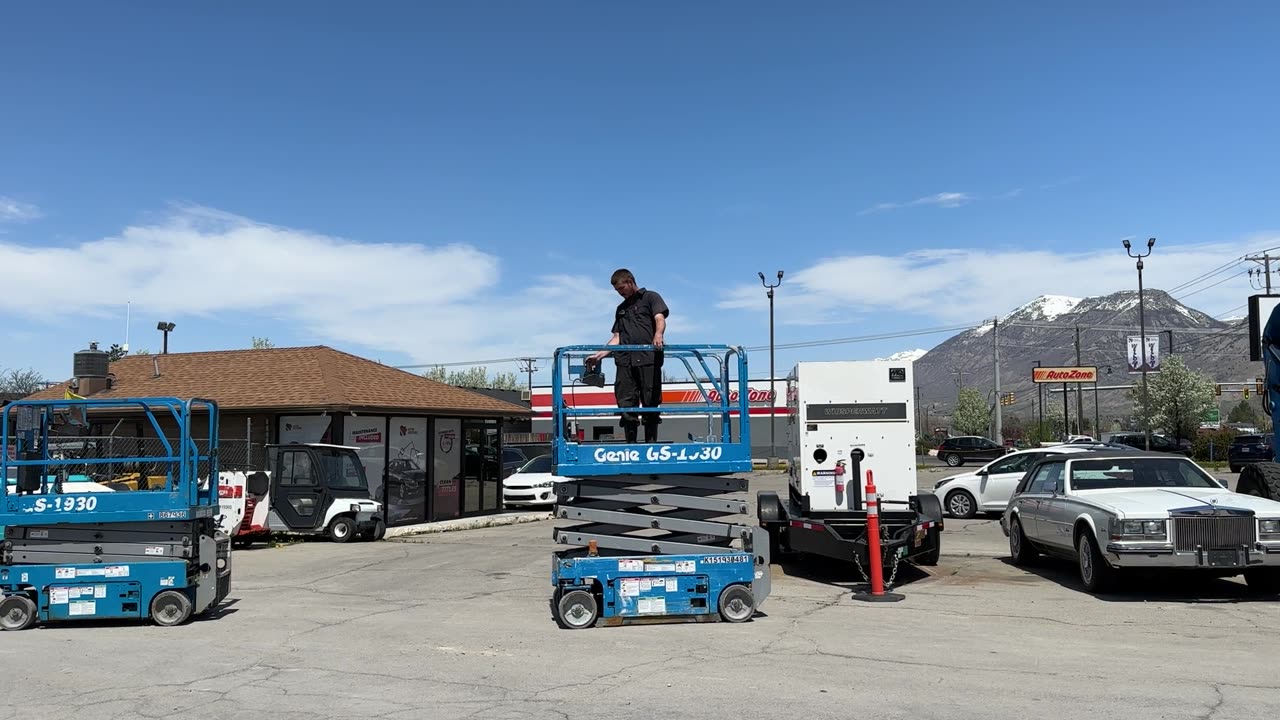 Scissor Lift 2015 Genie GS1930 Electric 19' Platform Extendable