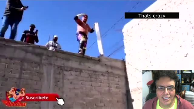 Lucha Libre Reaccion/Reaction