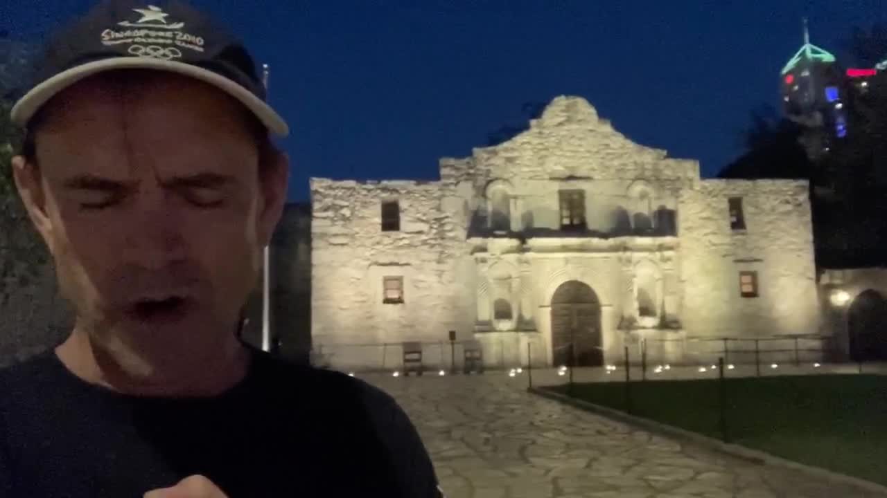 Prayer at The Alamo