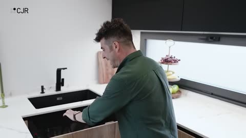 U-shaped modern kitchens