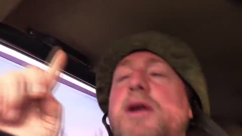 Ukraine War: Soldiers Collect Civilians After Shelling Attack on Mariupol Frontline