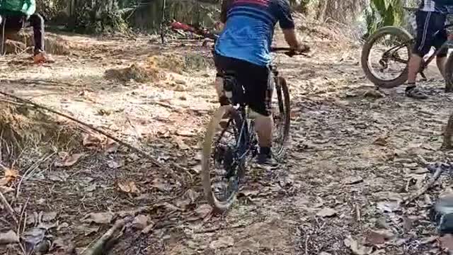 Mountain Bike him in action