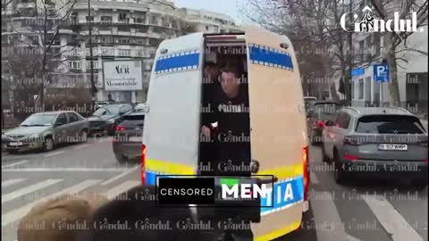 Andrew Tate First Message OUTSIDE Jail (FOOTAGE)