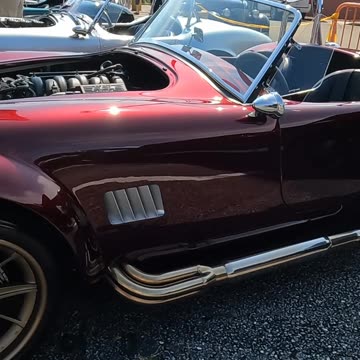 Carroll Shelby Cobra