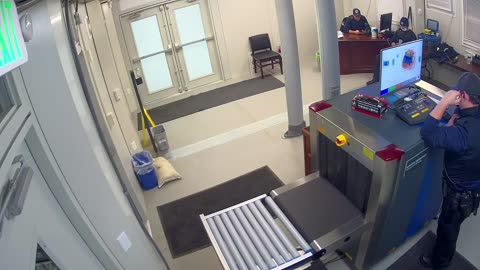 0971USCG00SouthTrailer_2021-01-05_17h40min01s413ms.mp4